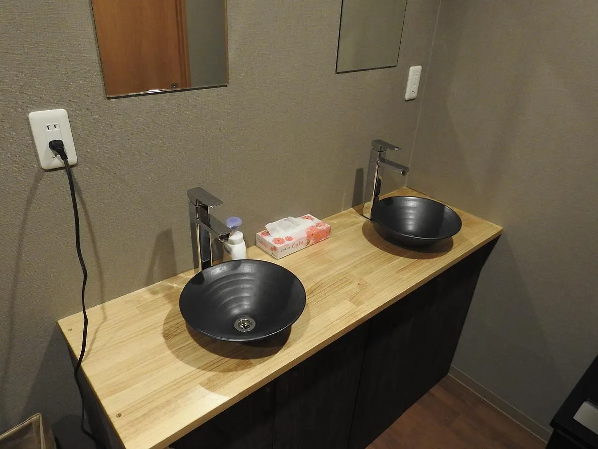 Hostel Bnb+ Tokyo Tamachi Japan